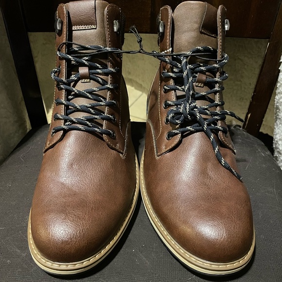 New Mens shoe by Parker and Sky - Picture 2 of 4